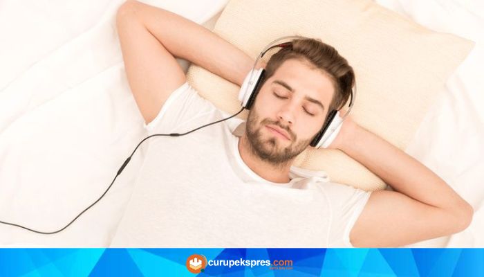 Benarkah Mendengarkan Musik Dapat Membuat Tidur Lebih Nyenyak? Berikut Ulasannya