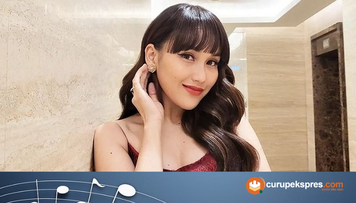 Lirik Lagu ' Tatitut ' Ayu Ting-Ting