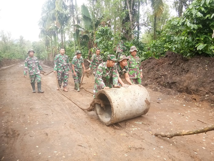 Pembukaan Badan Jalan TMMD Hampir Selesai Kades Air Lanang Bersyukur dan Berharap Ada Peningkatan