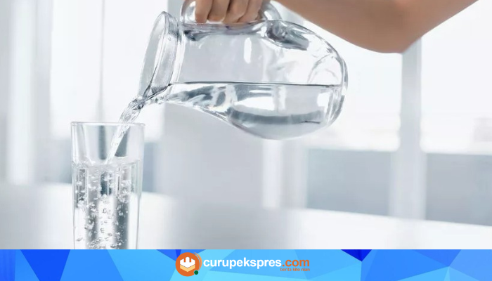 Bukan Sekadar Air Minum: Menyelami Kualitas Air Sumur, Air Galon, dan Air Mineral