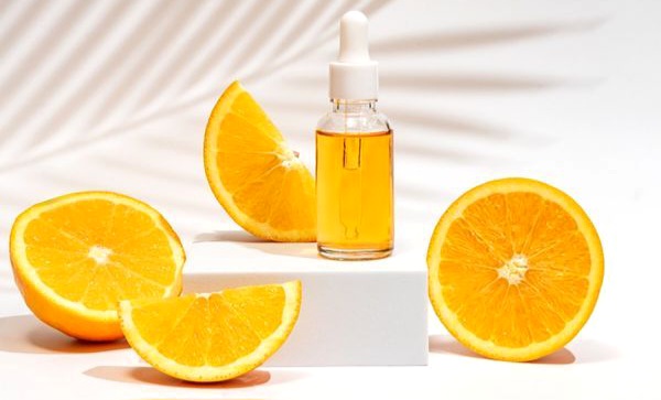 Sering Breakout Setelah Pakai Vitamin C? Ini Penyebab dan Solusi yang Tepat