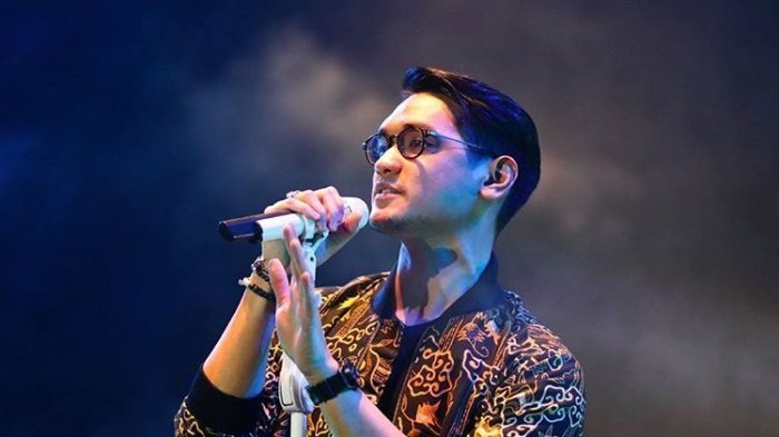 Lirik Lagu Bukan Cinta Biasa-  Afgansyah Reza 