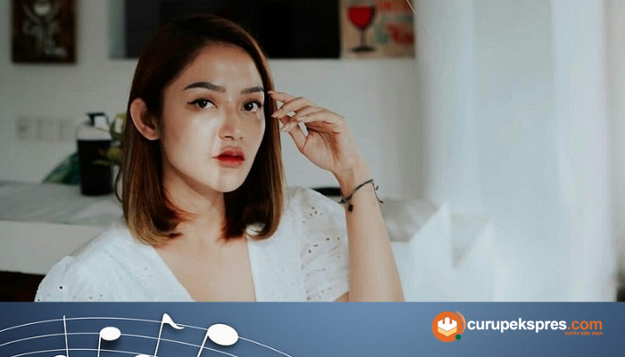 Lirik Lagu ' Lagi Syantik ' Siti Badriah 