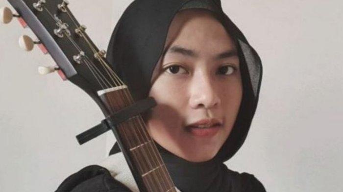 Lirik Lagu Usik Feby Putri