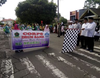 8.600 Peserta Meriahkan Pawai Ta’rub