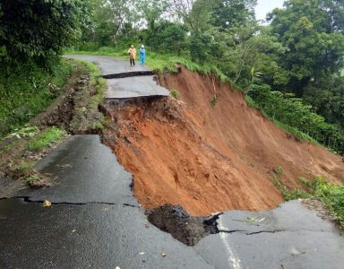 Jalan Susup Putus Total, Waspada Hujan Disertai Angin