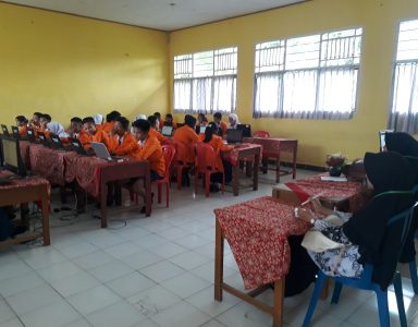 Pelaksanaan UNBK SMP Sederajat, Server Gangguan dan UNBK Lancar