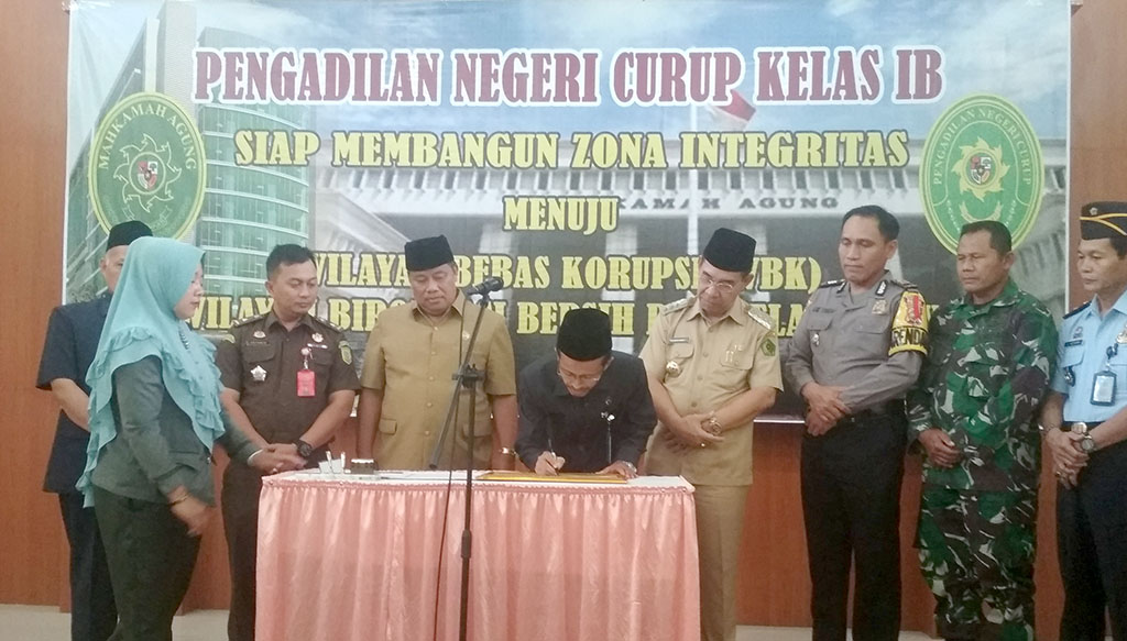 Minta Instansi Terapkan Zona Integritas