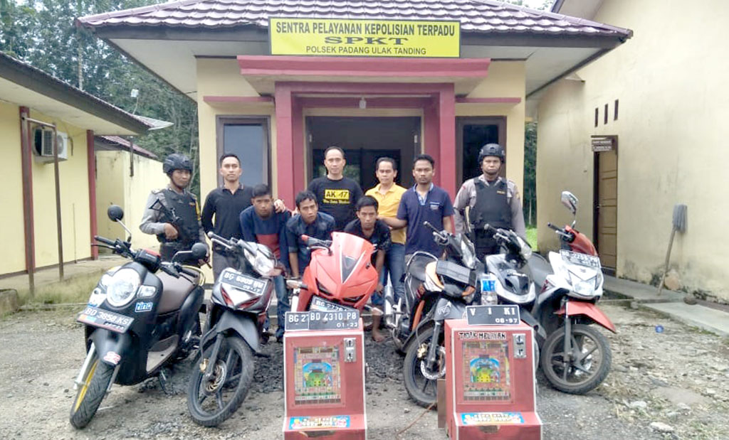 Beraksi Curi Ban Serep, 3 Bandit Dibekuk