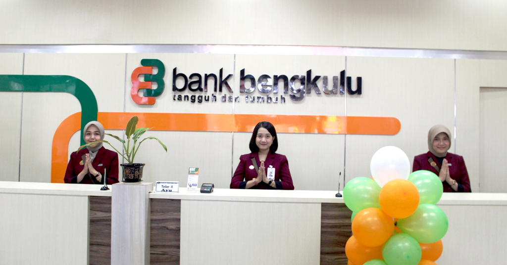HUT Bank Bengkulu ke 48, Potong Tumpeng dan Upacara Bendera