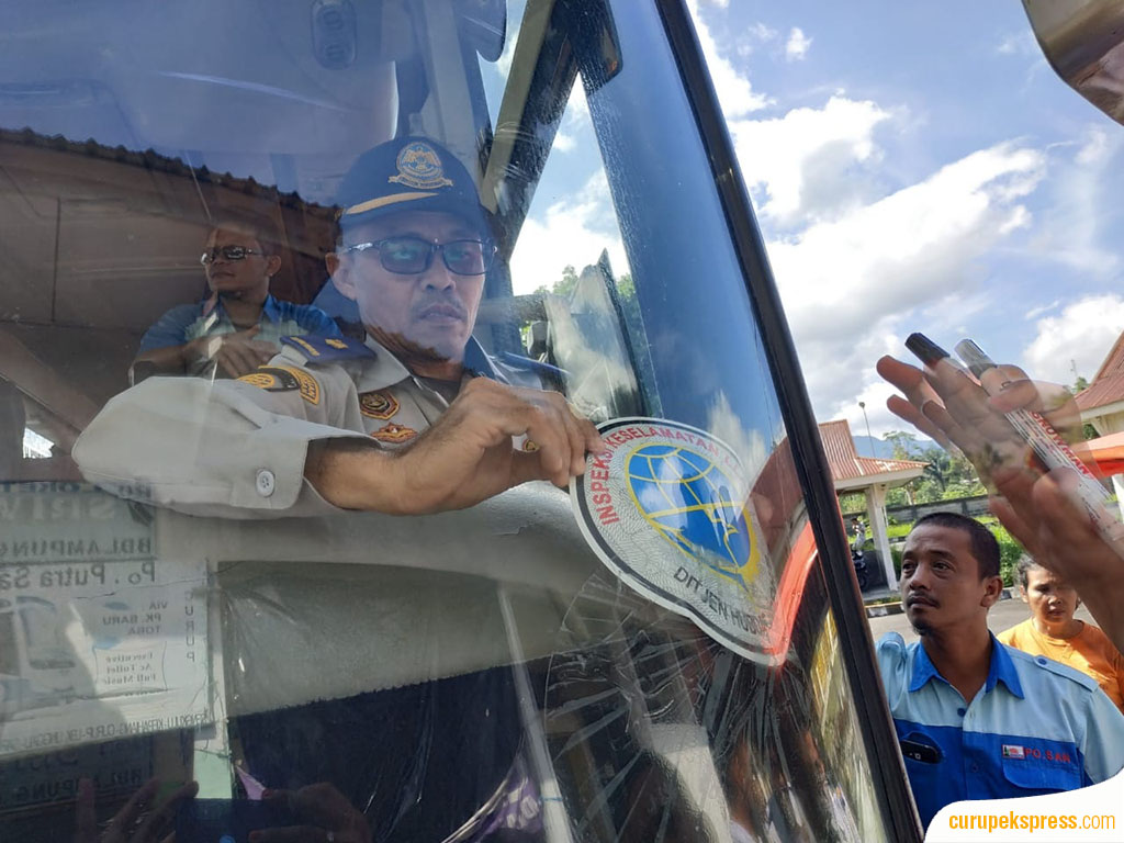 Tiket Bus AKAP Diserbu Pemudik