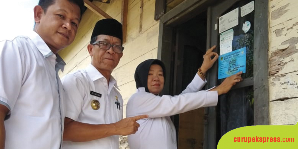 Dipasang Stiker Tidak Mampu, 40 KK Mundur