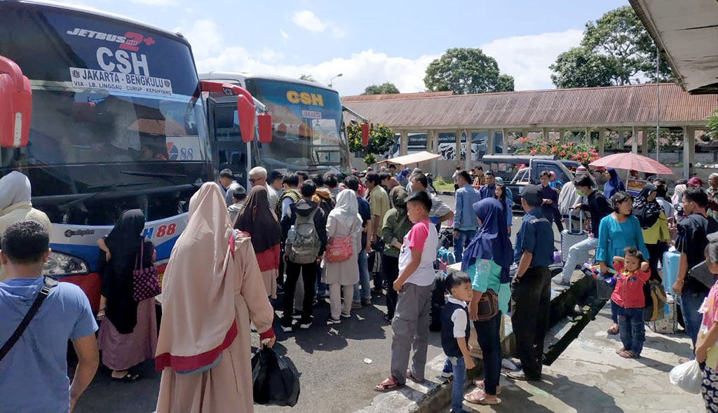 H+3 Lebaran,  Arus Balik Mudik Padat