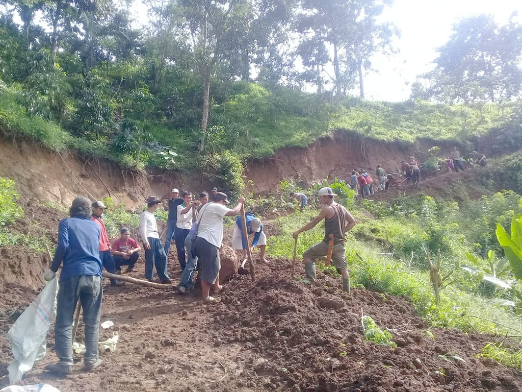 Pemdes Pungguk Lalang, Gelar Gotong Royong