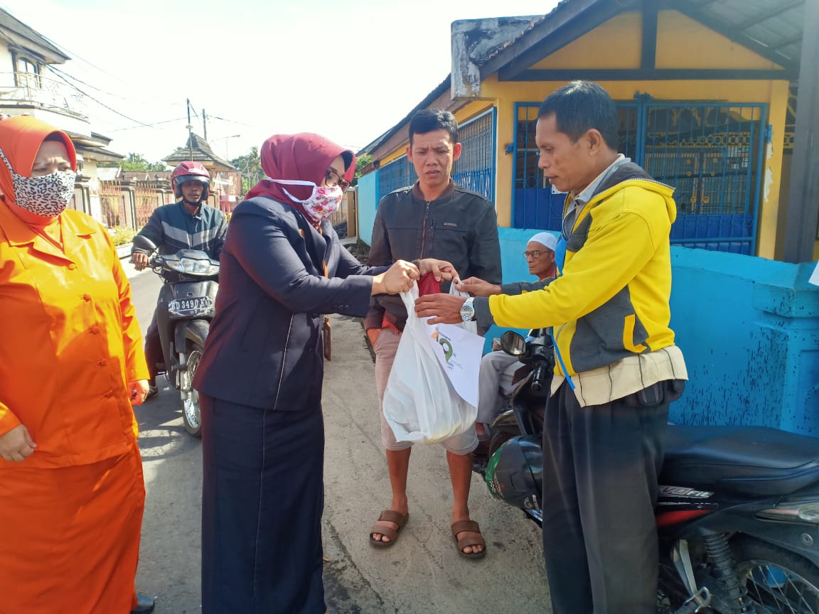 Anniversary ke 49, Bank Bengkulu Bagi-bagi Sembako