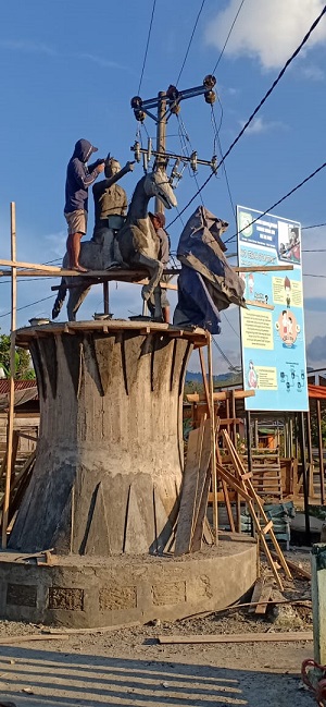 Bangun Patung AK Gani