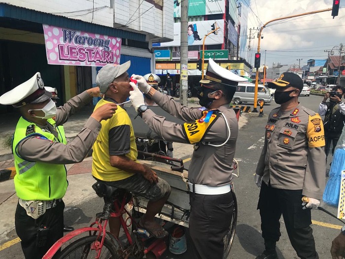 Dirlantas Polda dan Kapolres Turun ke Jalan, Edukasi Pengendara