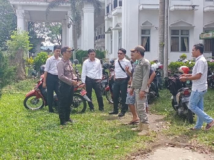 Motor Honorer Digasak Musang Ranmor, TKP Parkiran Pemkab