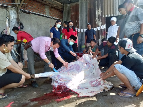 Idul Adha, Putra Mas Kurban 1 Sapi dan 3 Kambing