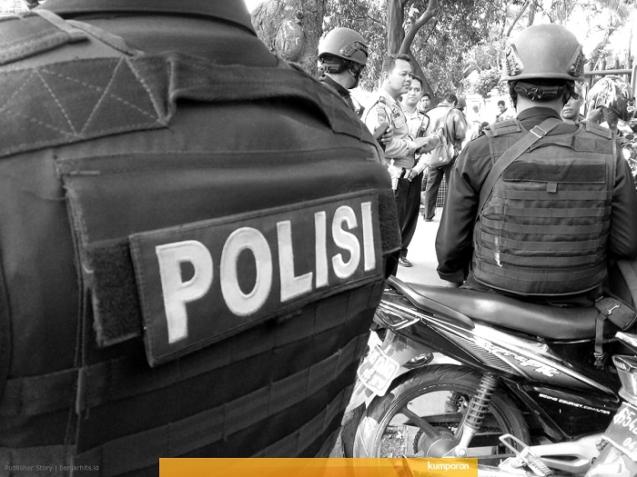 Polsek Buka Jasa Pengawalan