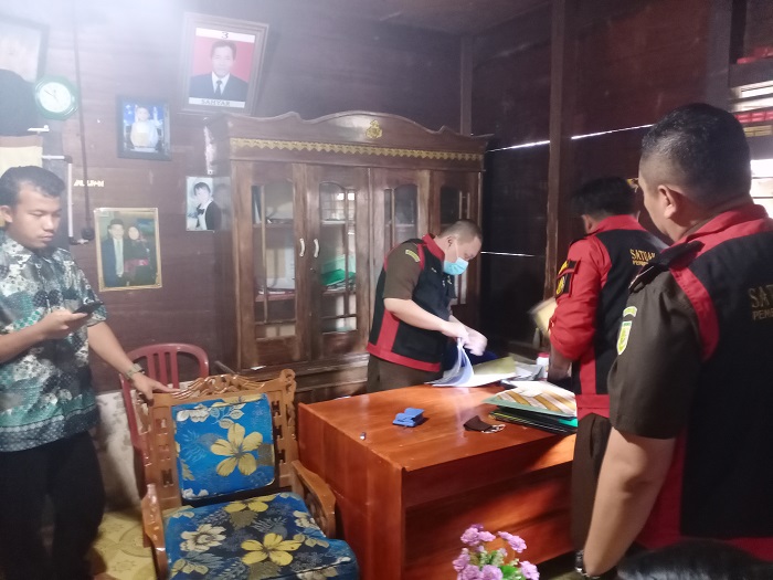 Jaksa Geledah Rumah Kades, Juga 4 TKP Berbeda