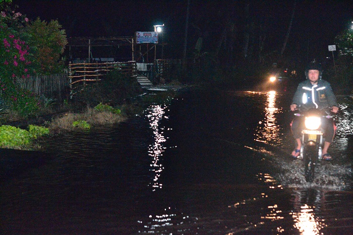 Warga Teladan Keluhkan Banjir