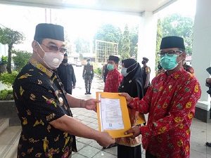 ASIK… 185 PNS Naik Pangkat