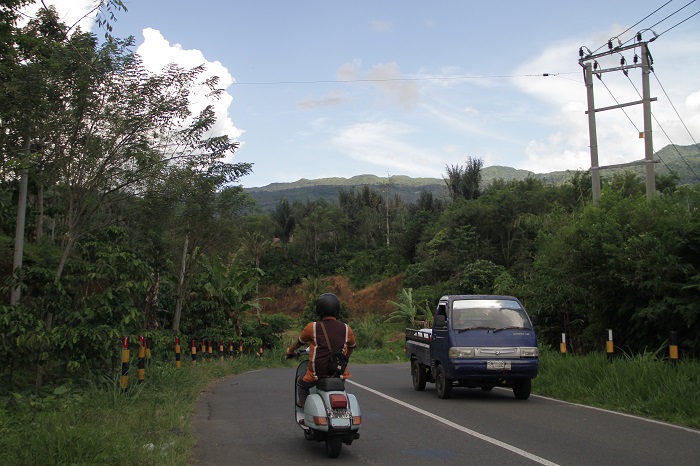 Kerap Kecelakaan, Warga Air Meles Atas Meminta Penerangan Jalan