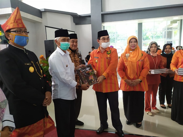 Kenalkan Seni dan Budaya Rejang, Buku Untaian Mahligai