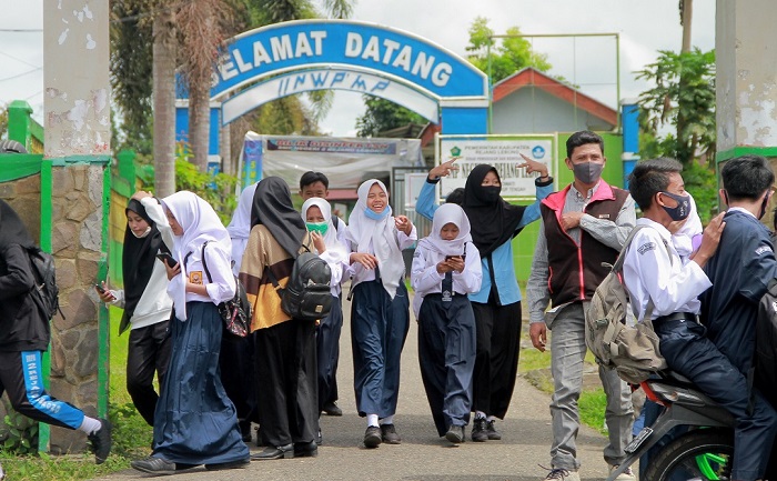 Siswa Jenuh Belajar Dari Rumah