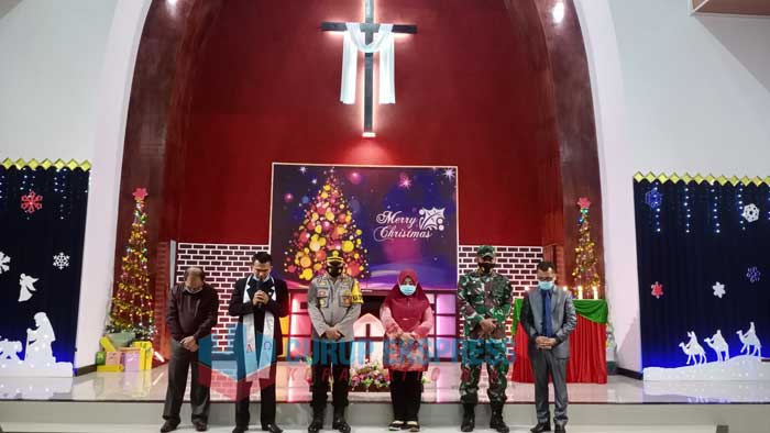 Wabup dan Forkopimda Sambangi Gereja, Sampaikan Ucapan Selamat Natal