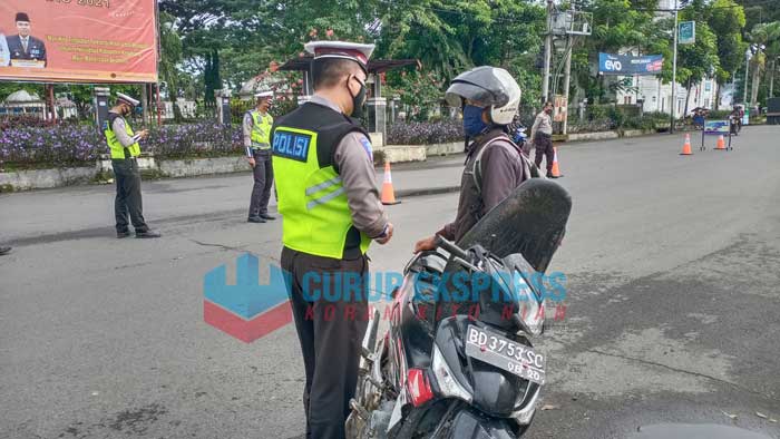 Jelang Pergantian Tahun, Satlantas Tindak 23 Pelanggaran