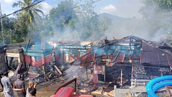 Gudang Penyimpanan Logistik PT SMI Terbakar