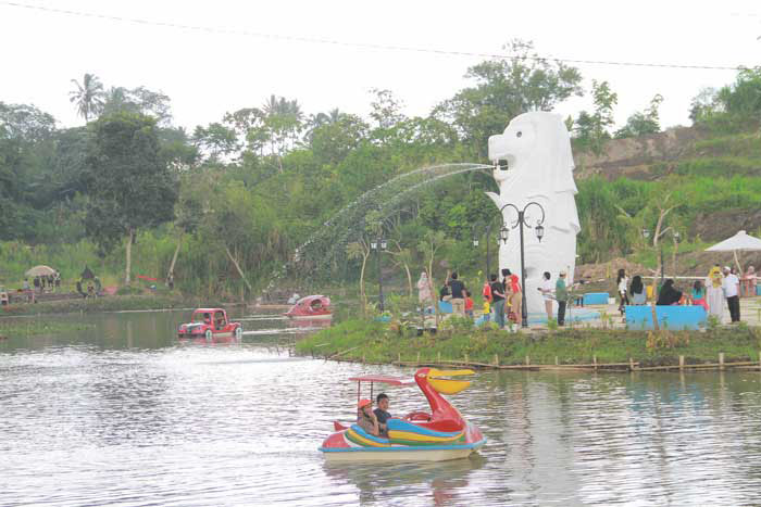 Wisatawan Padati Pesona 88 Curup