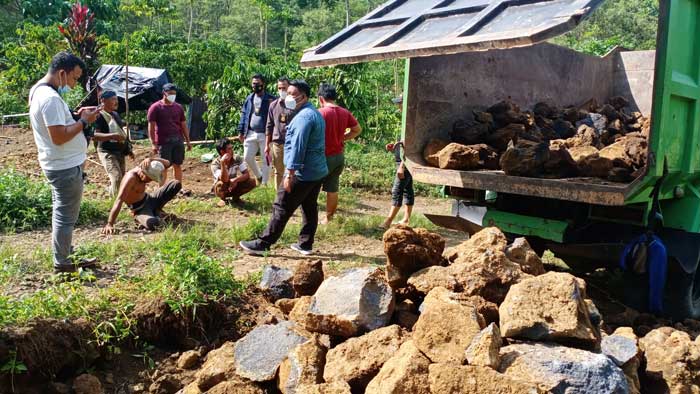 Diduga Ilegal, Polisi Kembali Geruduk Tambang Galian C