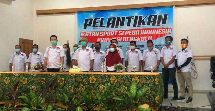 Rektor Unihaz Pimpin ISSI Bengkulu