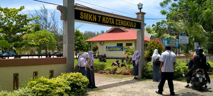 KBM Tatap Muka Mulai Diberlakukan, Polisi Atur Lalulintas Jam Masuk dan Pulang