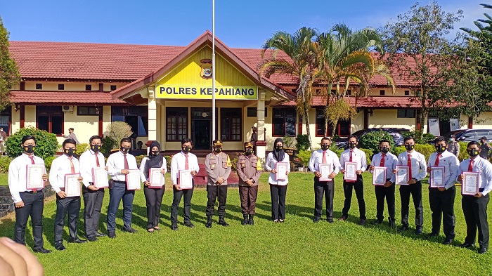 Ungkap Kasus Lampaui Target, 33 Personel Polres Terima Penghargaan