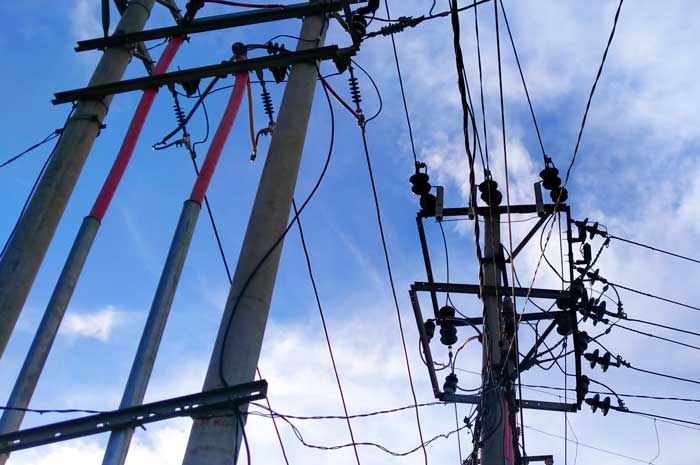 PLN Lakukan Penyambungan ke PLTMH Sumbar