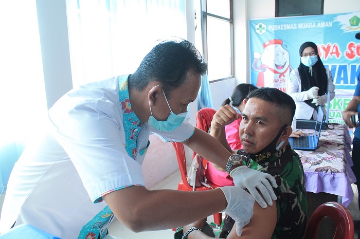 Vaksinasi Covid-19 Tahap Dua, Giliran TNI-Polri Hingga Wartawan Disuntik