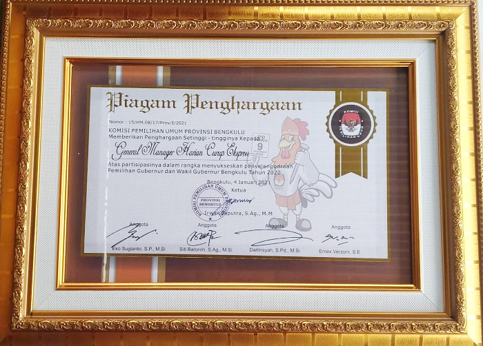 CE Raih Penghargaan KPU Provinsi, Media Harian Sukseskan Pemilu 2020