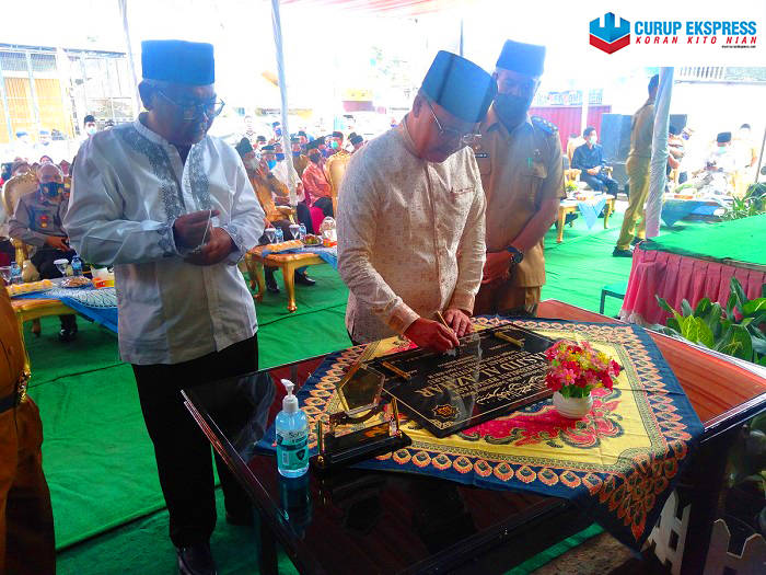 Awal Ramadhan, Pemprov Distribusikan Bantuan Hibah untuk Masjid