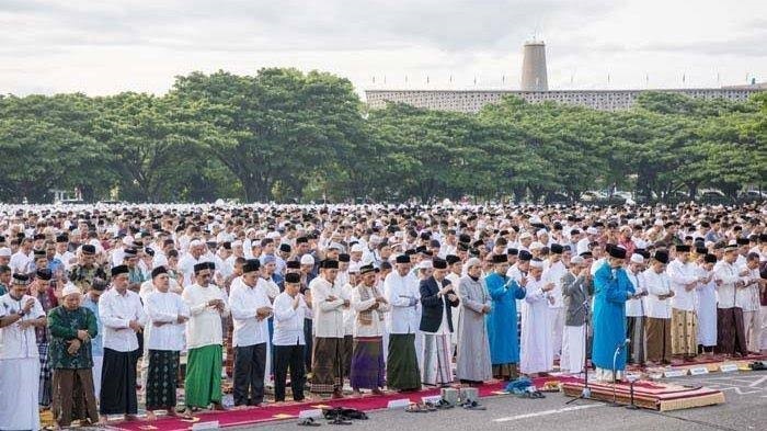 Salat Idul Fitri Boleh di Masjid dan Lapangan Dengan Prokes Ketat