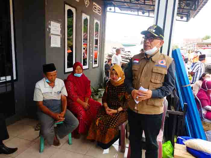 Bupati Kunjungi Korban Kebakaran di Seberang Musi