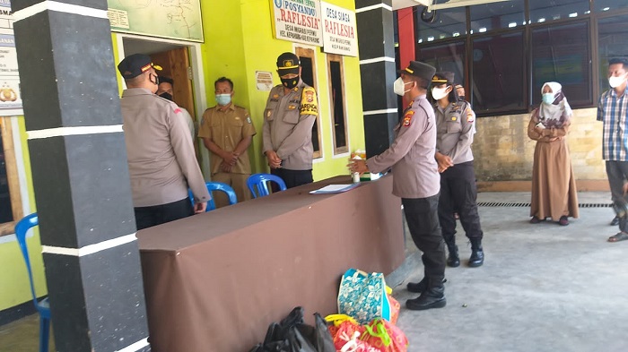 Monitoring Posko PPKM, Kapolres : Desa Bertanggungjawab Kendalikan Covid-19