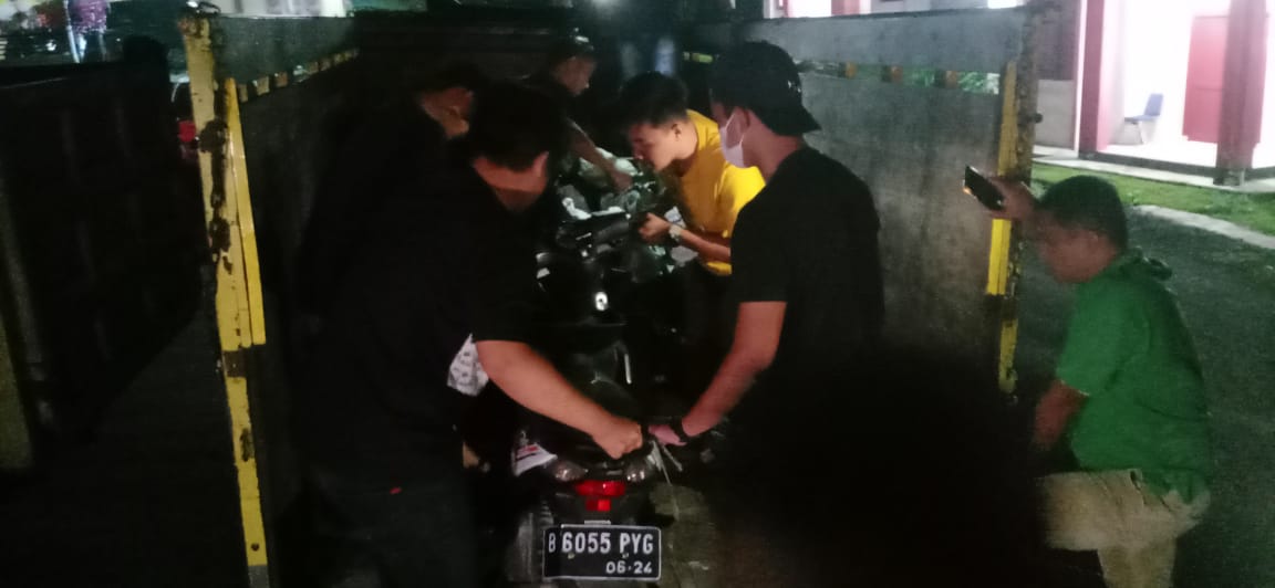 Polisi Amankan 10 Motor dari Jakarta