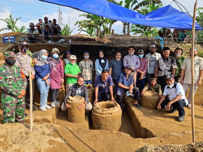 Peneliti Ekspos Temuan Benda Bersejarah