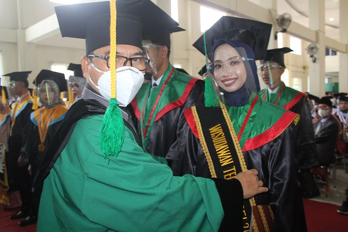 Sukses Gelar Wisuda dan Pengukuhan Guru Besar, Gerbang IAIN Menuju UIN Kian Terbuka