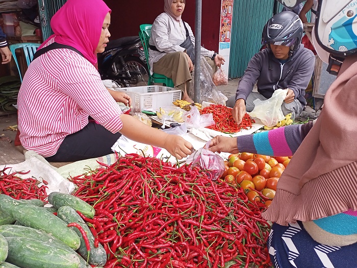 Harga Cabai Makin Pedas, 60 Ribu Per Kilo