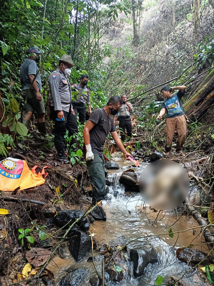 Geger Penemuan Mayat Membusuk Dijalan Gunung, Betul Warga Curup